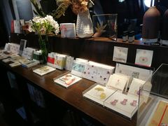 -良友书坊(安徽路店)