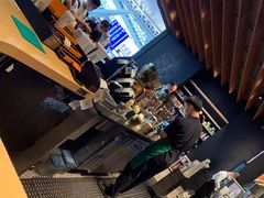 -星巴克(广州南站A18检票口楼上)