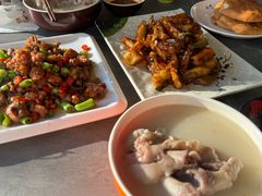 -彭记老妈蹄花(文化路店)