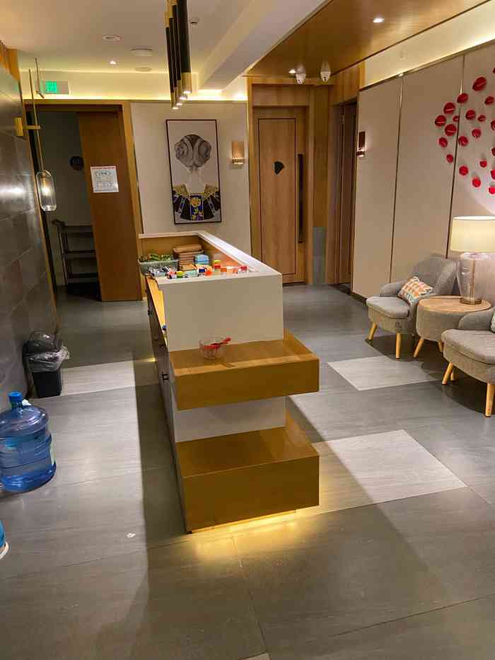 水云轩足浴(二分店)-"二店在客运站后面,虽然门口停车不方便,但.