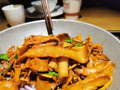 -吴越荣记苏州菜·松鼠桂鱼100%活鱼现做(斜塘老街店)