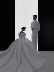 点击看大图 -至臻微拉婚纱摄影