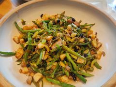 -红樱桃·欢乐餐厅(太原里店)