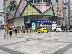 -八一好吃街·高品美食广场