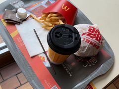-麦当劳(烟台海港路店)