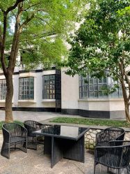 -新蝶变皮肤管理中心