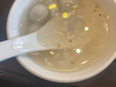 酒酿圆子-老正兴菜馆(福州路店)