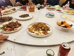 -虹海圣肉饼店家常菜馆