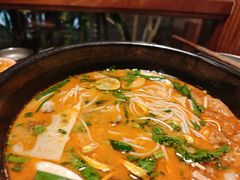 -银米·云南传统过桥米线(双廊黑金冠店)