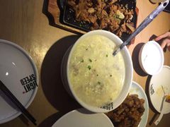 炉火烤五花肉-吕氏疙瘩汤·海鲜新鲁菜(凯德mall新都心店)