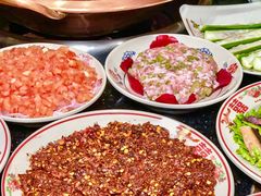 -山城鼎重庆老火锅(西安钟楼店)
