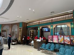 等位区-陶陶居酒家(海岸城店)
