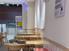 -白沙肴·长沙米粉.小炒湘菜(地王店)