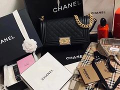 -Chanel(德基广场店)
