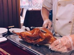 -湖庭壹品鸭王·传统北京烤鸭·别墅私房菜·庭院宵夜(江宁店)