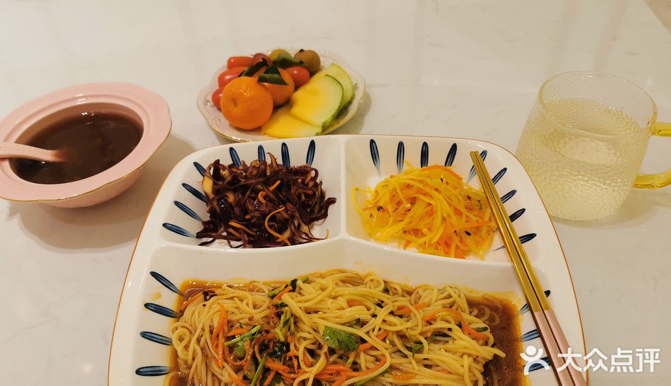 美容按摩吃美食，可以一起呀～