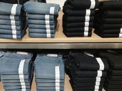 -优衣库(上海正大广场店)