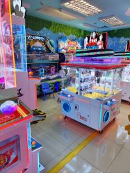 -莫莉幻想儿童乐园(深圳南山欢乐颂店)