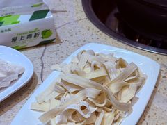 -九寨特色牦牛肉汤锅 羊肉汤锅