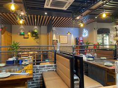 大堂-俺家鲜·烧烤龙虾地锅鸡(观音塘店)