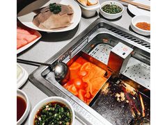 -海底捞火锅(新松江路店)