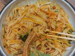 -西部马华清真兰州牛肉面·烧烤夜市(三里河店)
