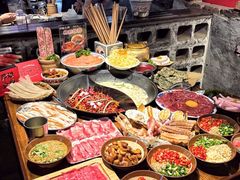 -萍姐火锅·公路夜市(武汉首店)