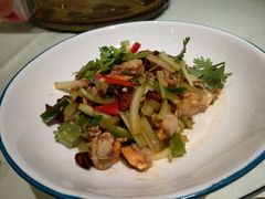 -津鲁园饭店