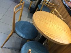用餐区-老韩煸鸡·中国炸鸡(摩尔城店)