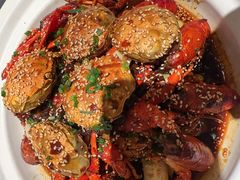 -肥肥虾庄·金牌油焖大虾(东湖欢乐谷店)