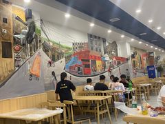 大堂-江城燕子大排档(江汉路步行街店)