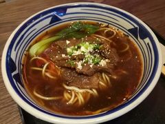 草本老卤牛肉面-芜小皖砂锅菜(青山街店)