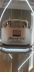 -奥伦纳素Erno Laszlo