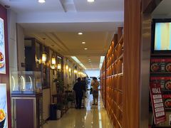 -香山湖渔家大院