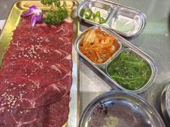 -哈哈碳都·牛肋条无限自助烤肉(台江万达店)