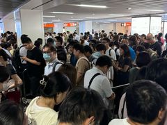 -东方体育中心(地铁站)