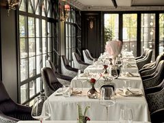 -弦月窗LUNETTE BY AMANDA(复兴路店)