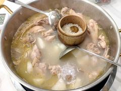 -朴小妹人参鸡汤火锅(长白山万达店)