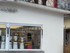 -HUGS coffee(东区店)