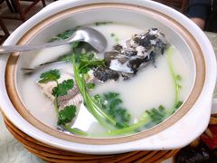 砂锅鱼头汤-鱼水情·农家菜·大鱼头(南山竹海店)