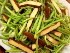 芦蒿炒香干-黑皮酸菜鱼(三山街店)