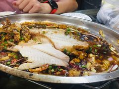 -临街徽菜馆·正宗黄山味