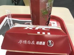-肯德基(中关村E世界店)