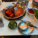 [调皮]滑雪结束后的火锅