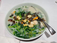 上汤辣椒叶-花城苑广府菜(侨鑫店)