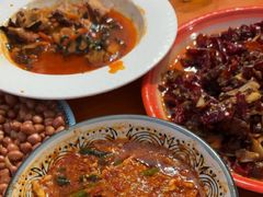 -柴窝堡22号辣子鸡·传承新疆菜