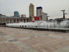 -泉城广场
