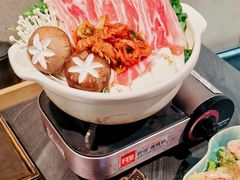 -吉屋·炭烧酒场·秋冬功夫奶汁河豚鱼锅