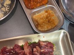 -围炉肉舍•炭烤活鳗•丹东海鲜烤肉(步行街店)
