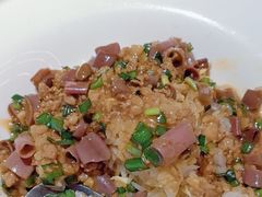-前海沿·青岛菜(李沧万达店)